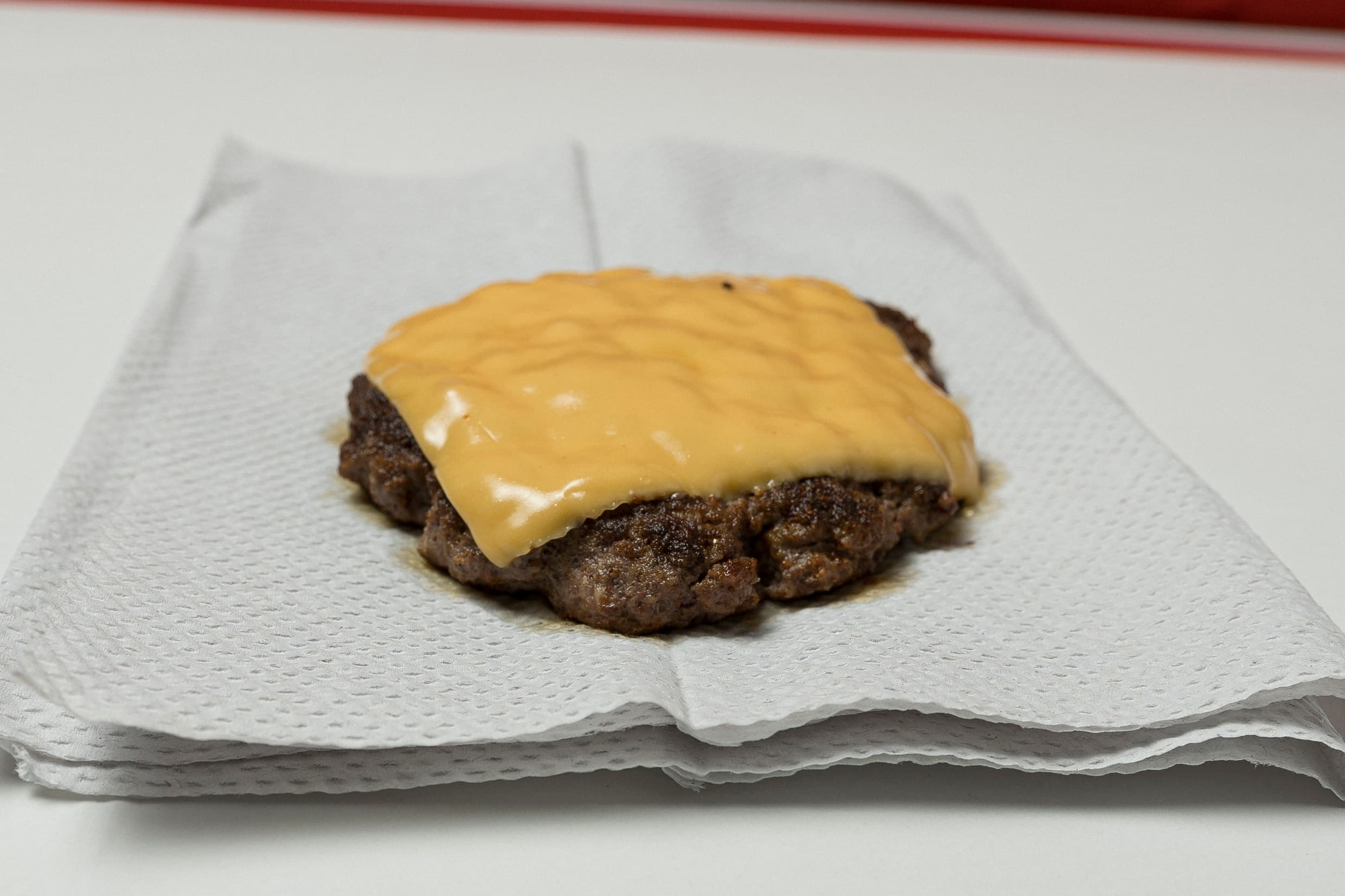 CARNE Y QUESO (150GM)