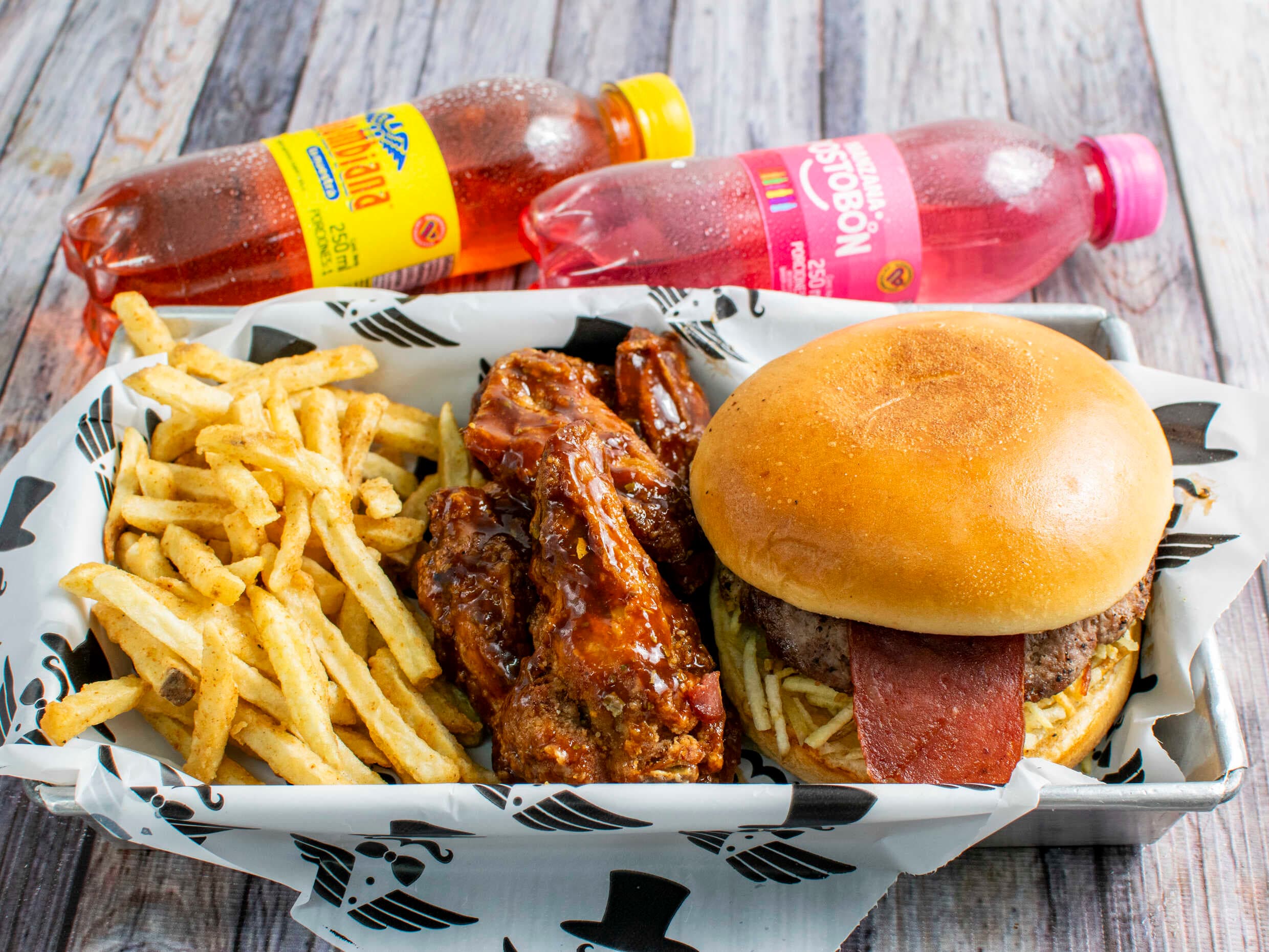 Combo Pareja Alitas + Hamburguesa