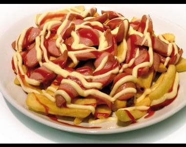 Salchipapas