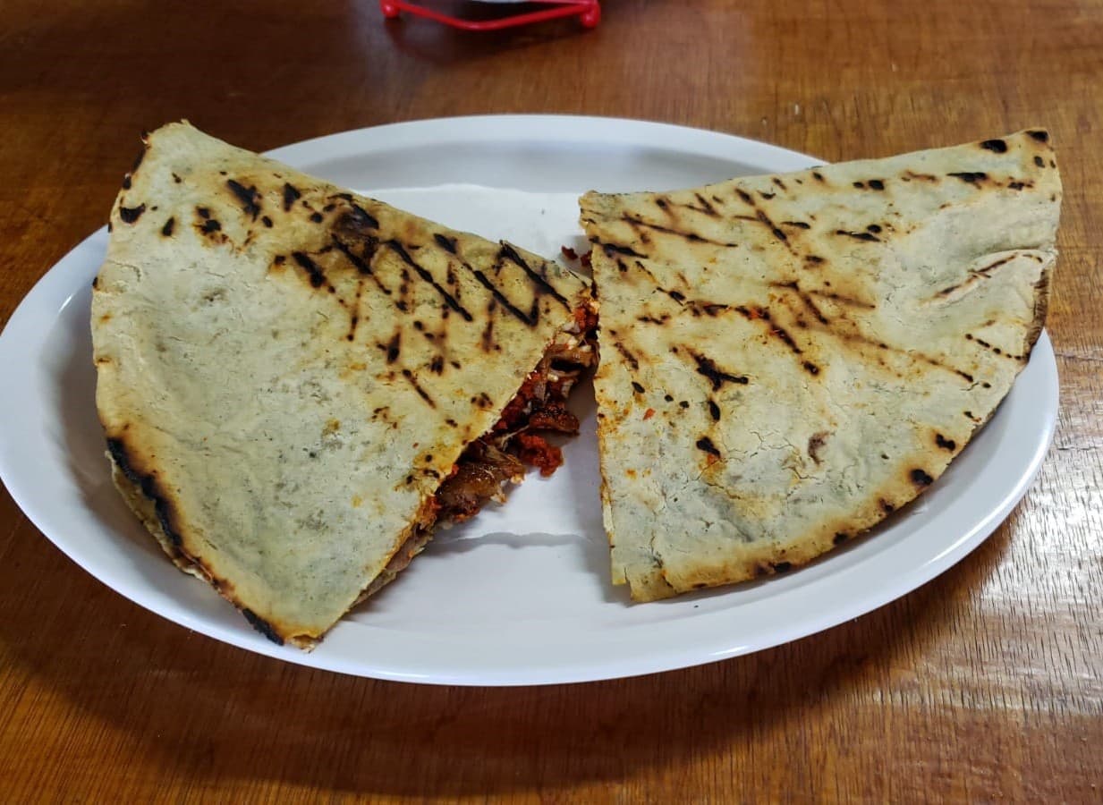 Tlayudas especiales