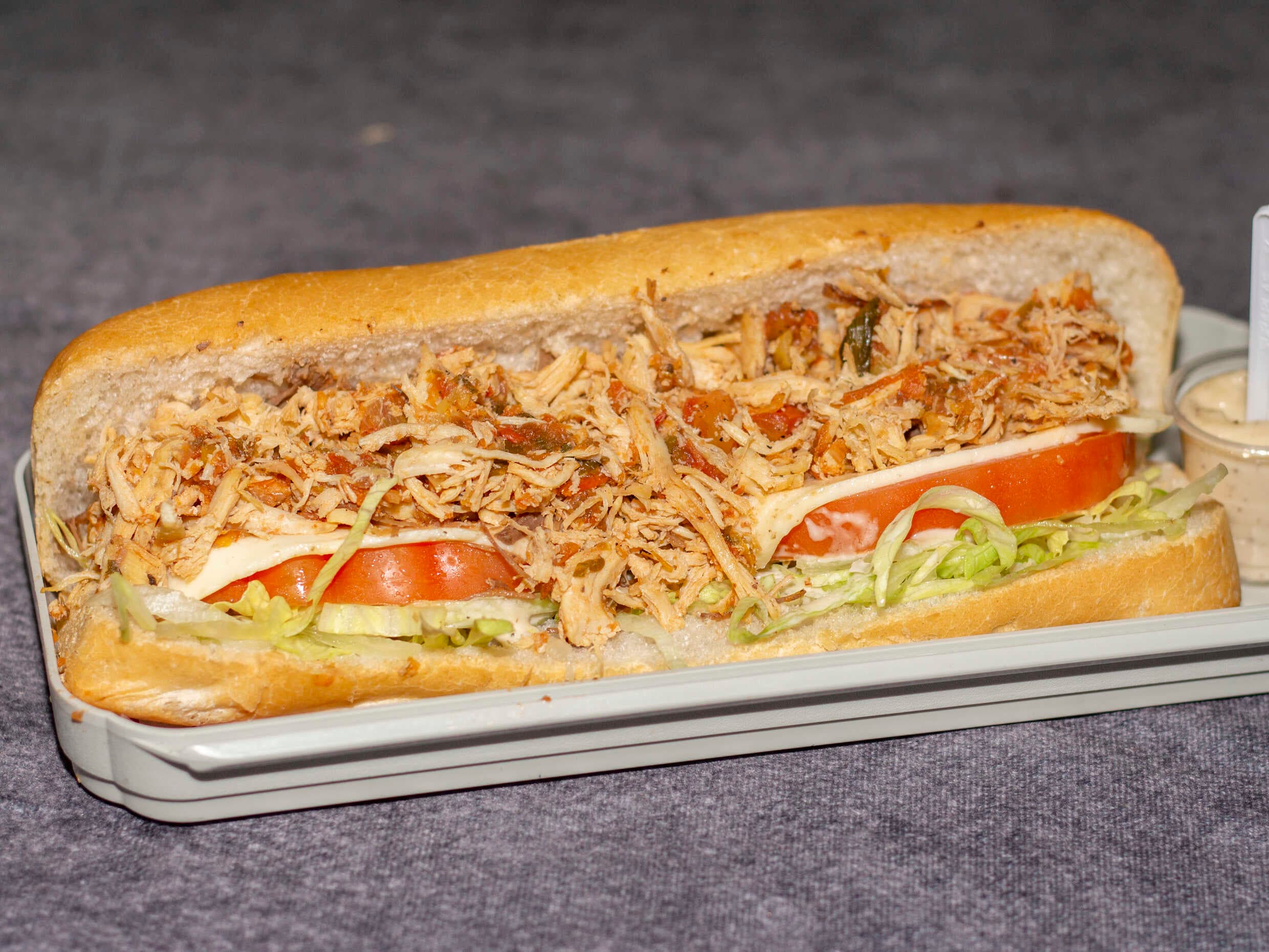 Sandwich Pollo 22cm.