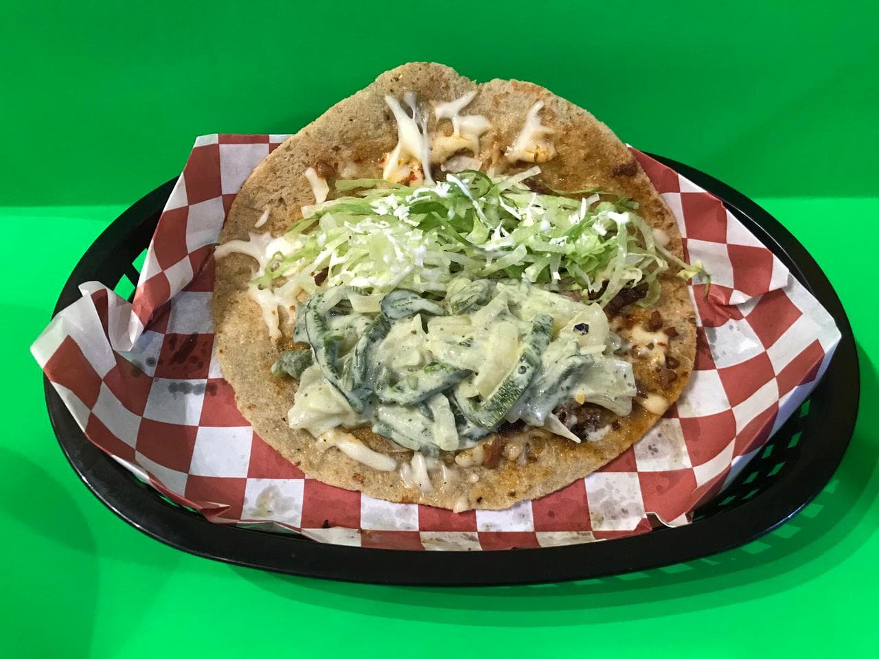 Sope de Carne Asada