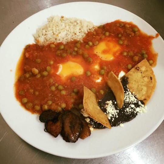 Huevos Motuleños