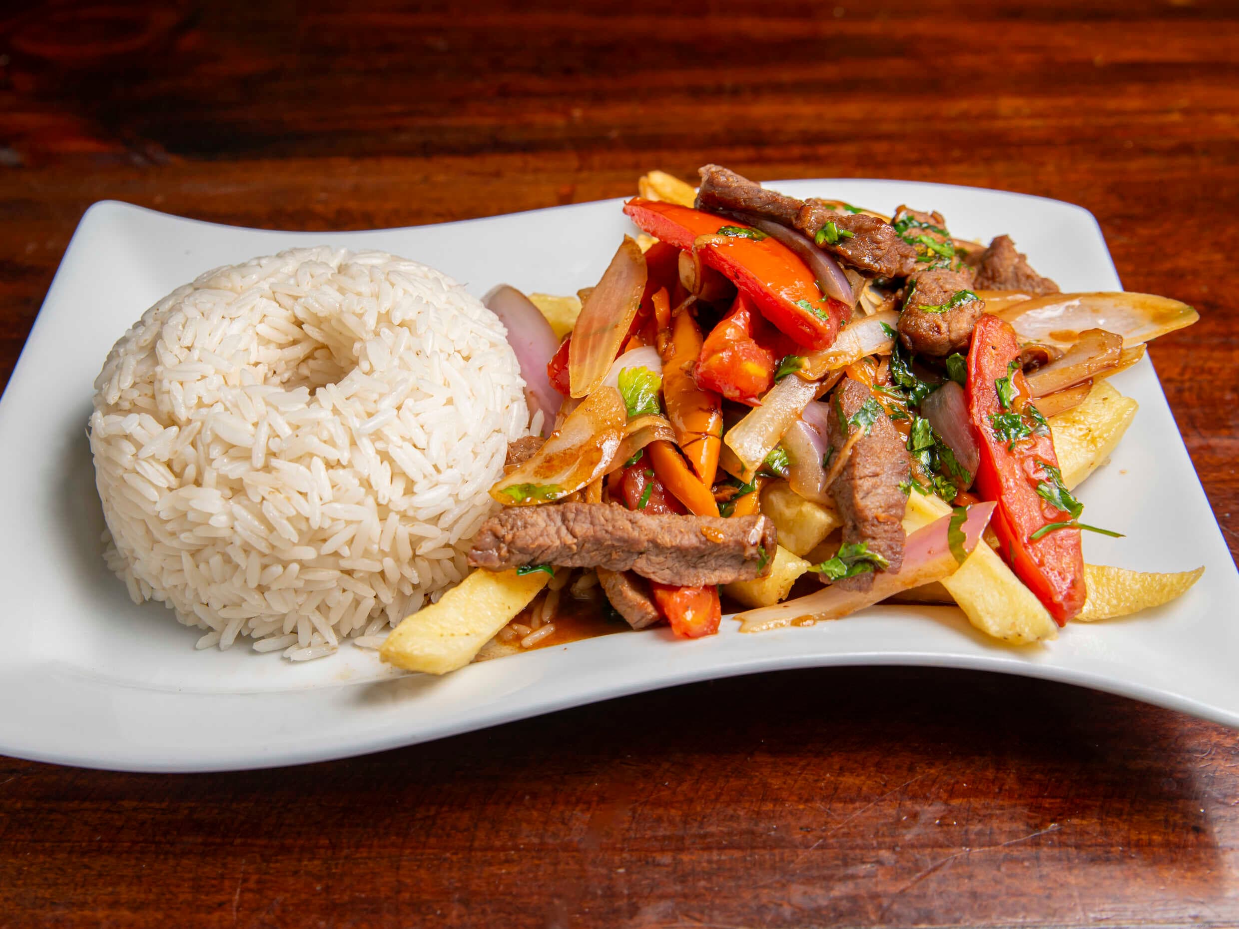 Lomo Saltado