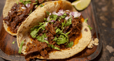 TACOS DE BIRRIA