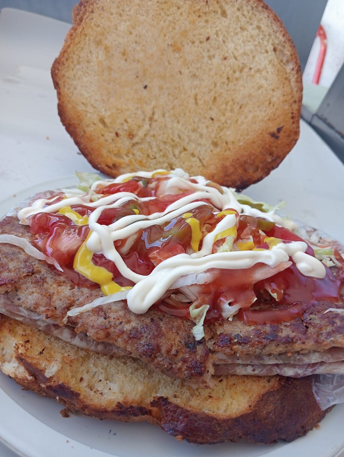 Hamburguesa Especial Gigante Zairo