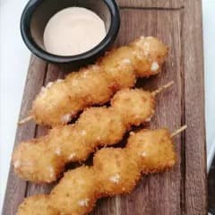Brochetas de Plátano con Manchego Empanizadas
