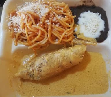 Combo-4 Pechugas Rellenas y Coca 3 Litros