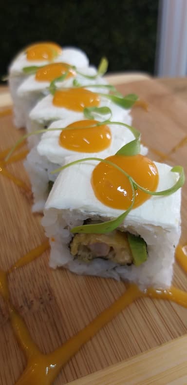 Shiro Roll