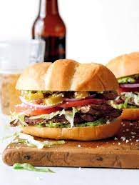 Torta de Carne Asada + Agua de Jamaica