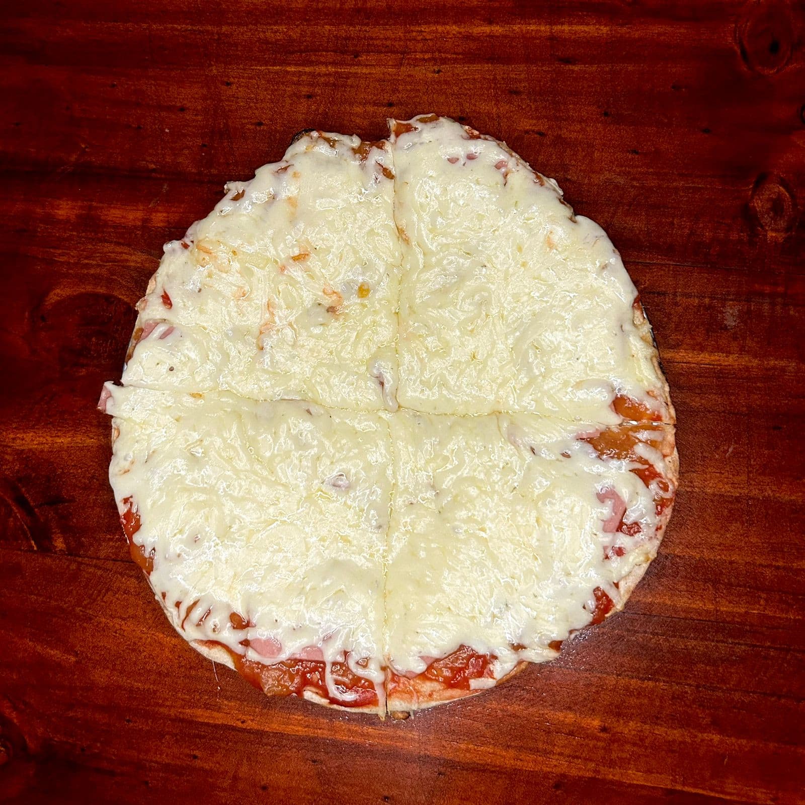 Pizza Hawaiana Pequeña 4 Porciones