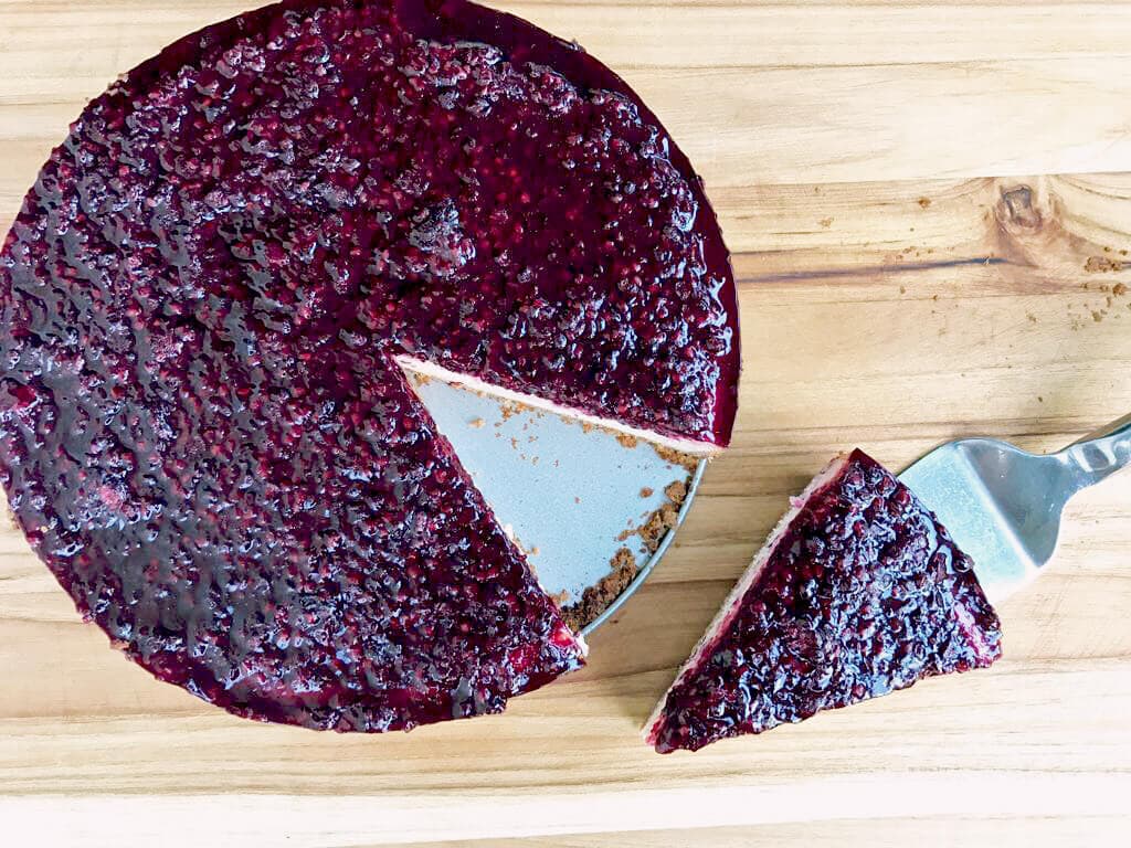 Pastel de Queso con Zarzamora