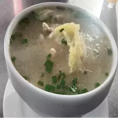 Caldo de Fideos Chinos