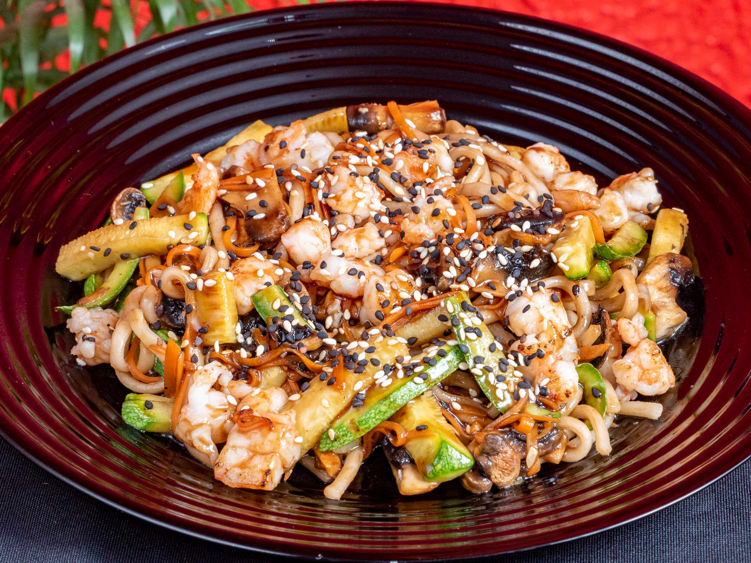Yakisoba Udon de Camarón.