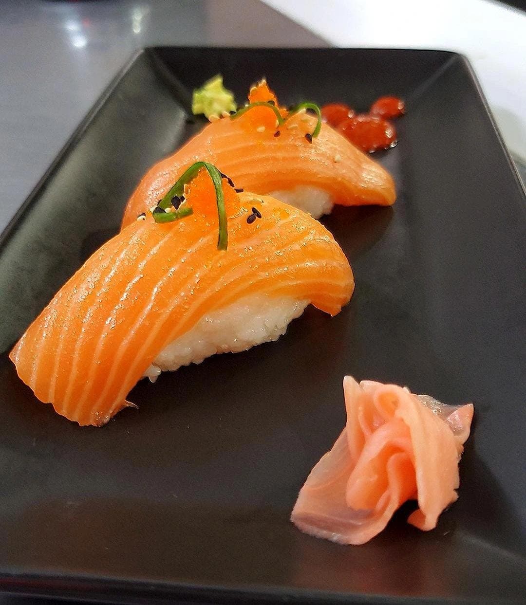 Orden de Nigiris Salmón(2 Piezas)