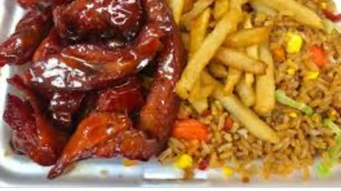 Arroz Chino con Costilla Ahumada