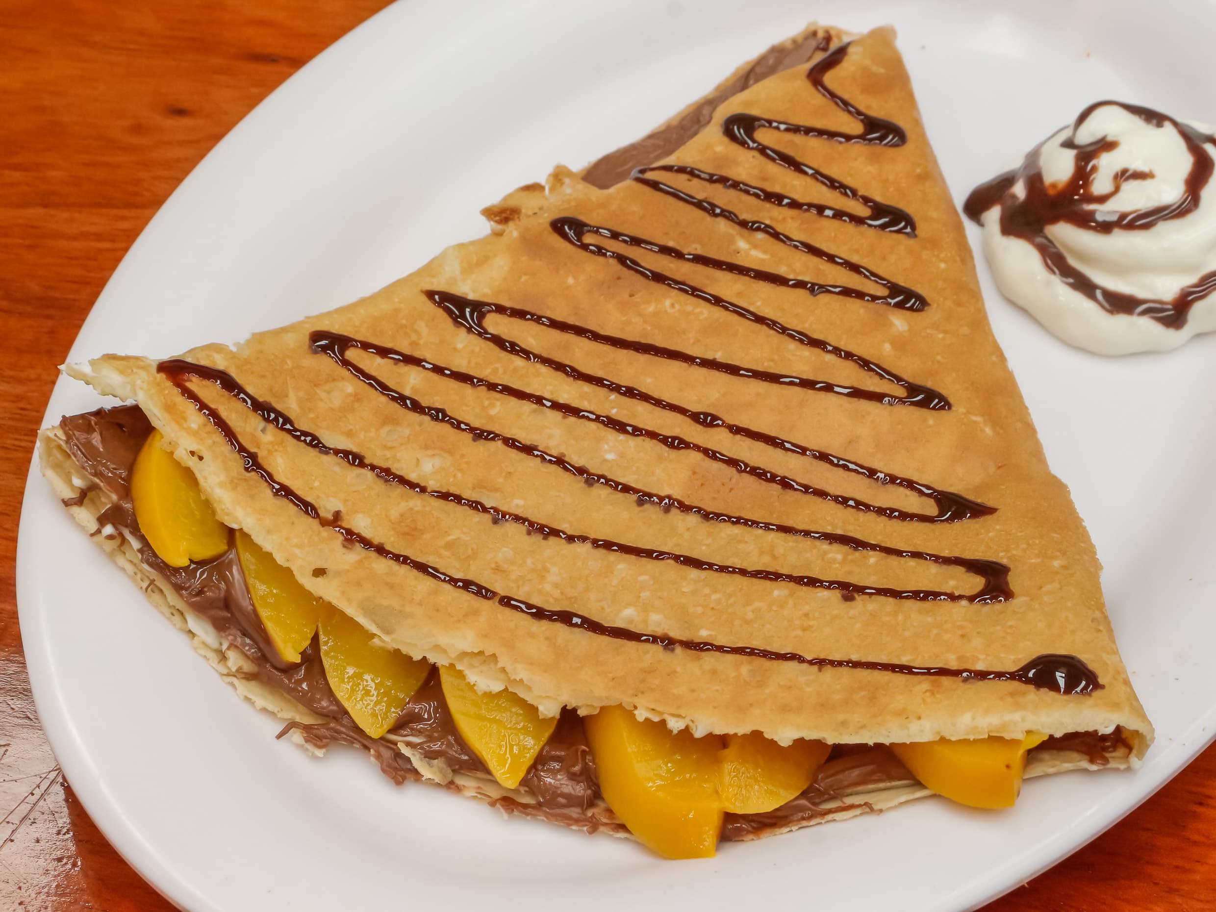 Crepa de Philadelphia con Nutella y Durazno