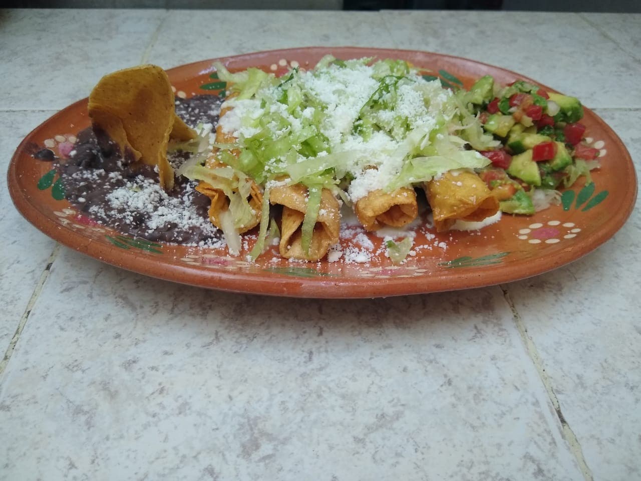 TACOS DE POLLO