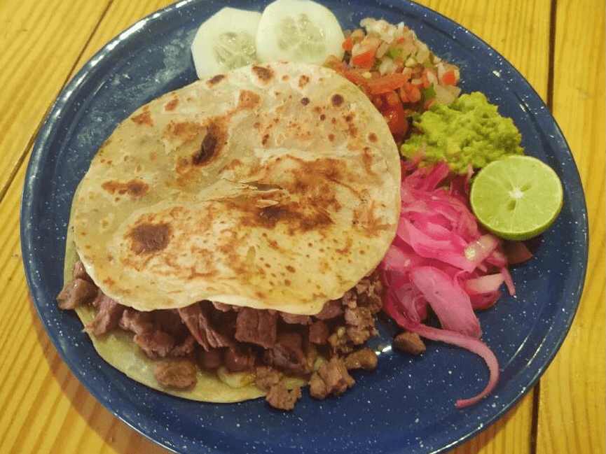 Quesadilla con Carne