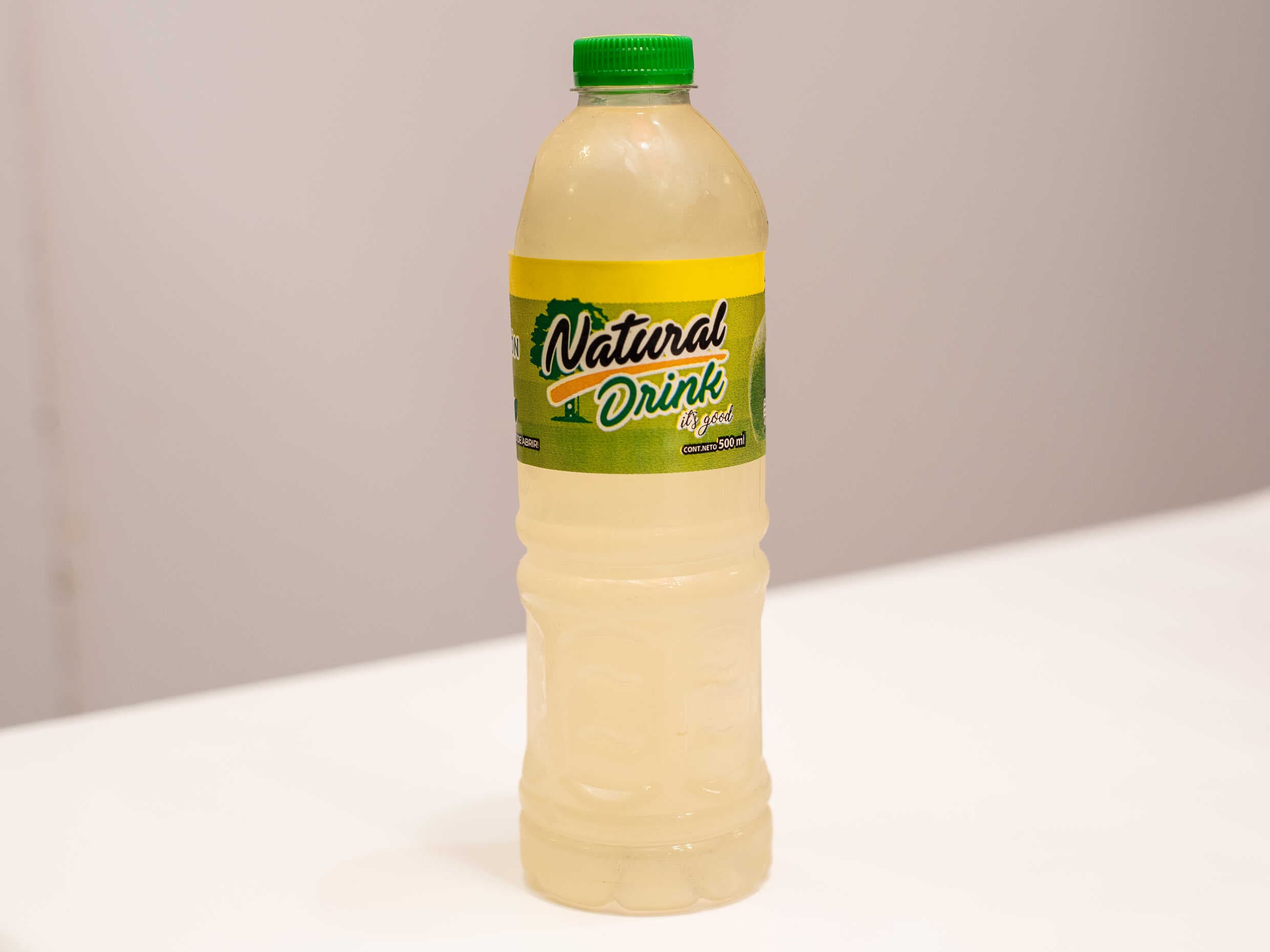 Agua de Limón