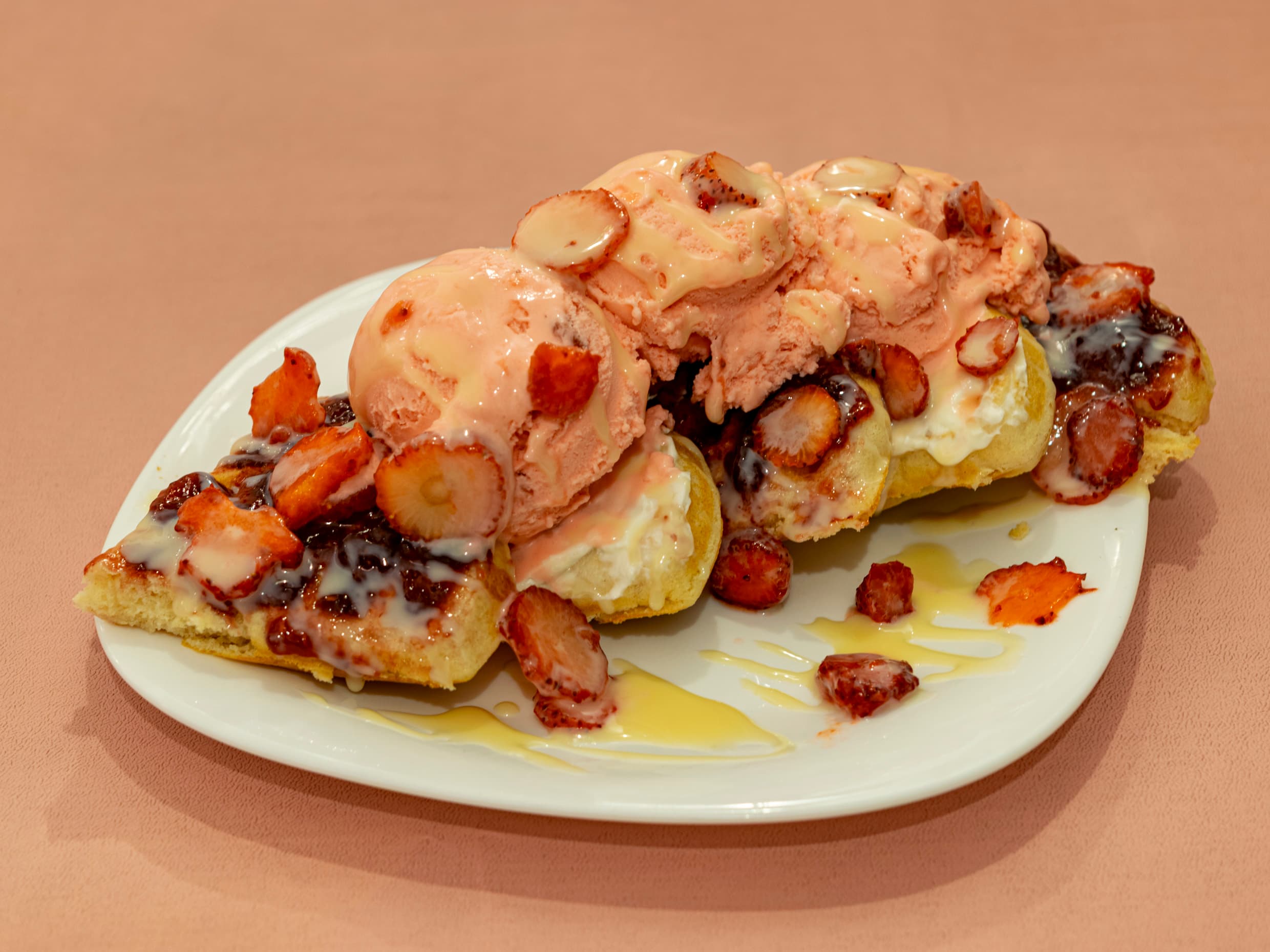 Waffle de Helado Fresa Cheesecake