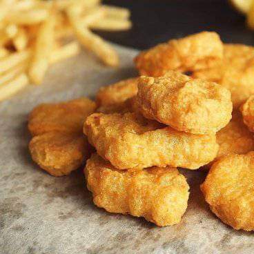 Nuggets de Pollo con Papas