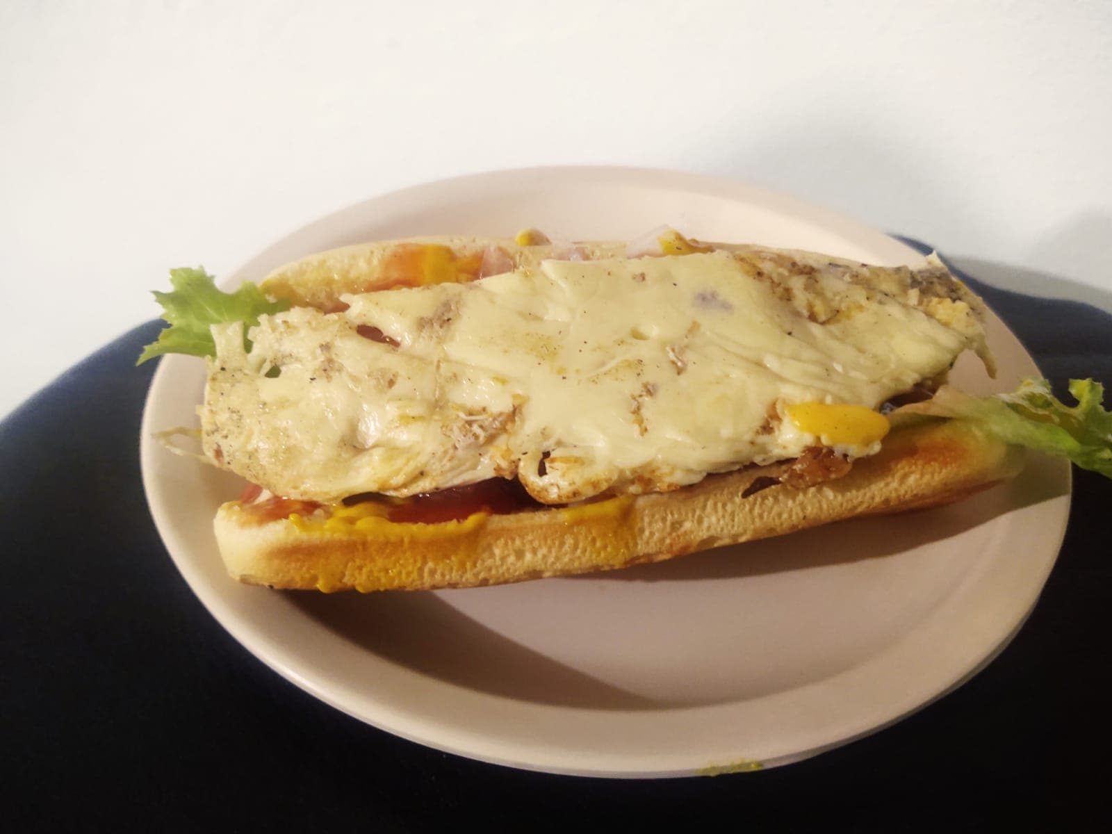 Hot Dog con Queso Oaxaca