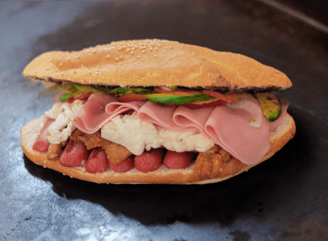 Torta Gigante de Milanesa de Pollo+bebida
