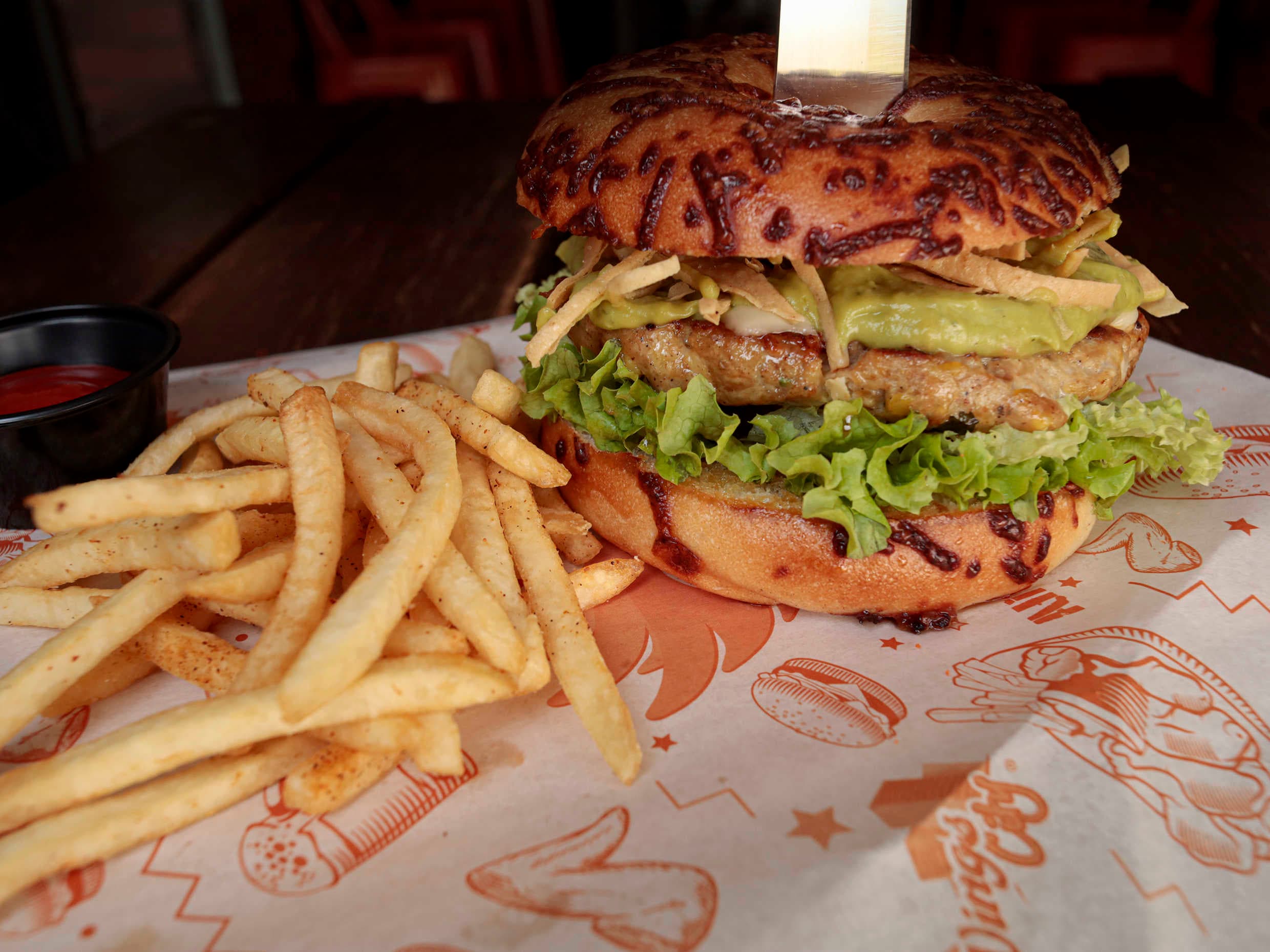 Creamy Guacamole Burger