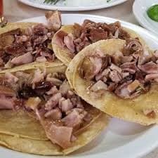 Combo - 3 Tacos Surtida + Soda