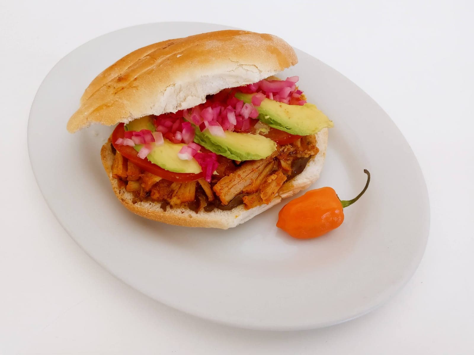 Torta Especial de Cochinita Pibil
