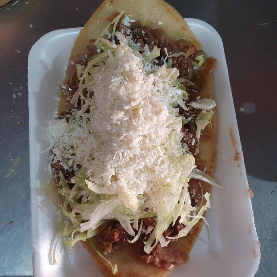 Huarache al Pastor
