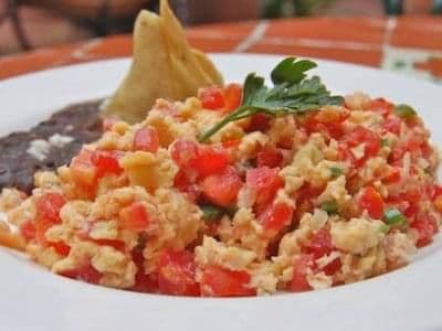 Huevos a la Mexicana