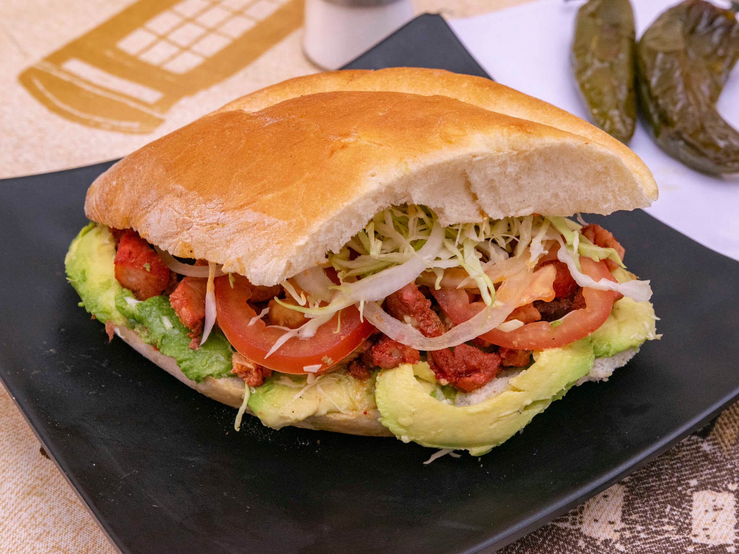Lonche Mixto Adobada