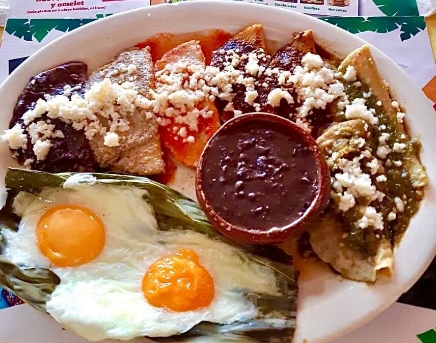 Enchiladas con Huevo al Gusto