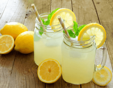 Limonada Natural 16 oz