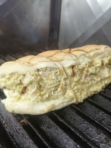 Chuzo Pan de Pollo