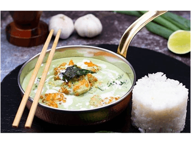 Chicken Thai Green Curry con arroz GRATIS