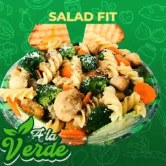 Combo Ensalada Fit y Limonada con Pepino