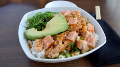 Poke de Salmón