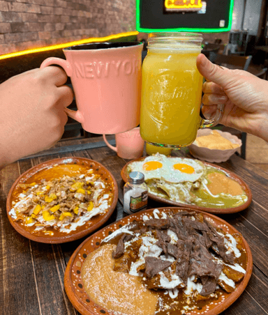 Enchiladas Rojas