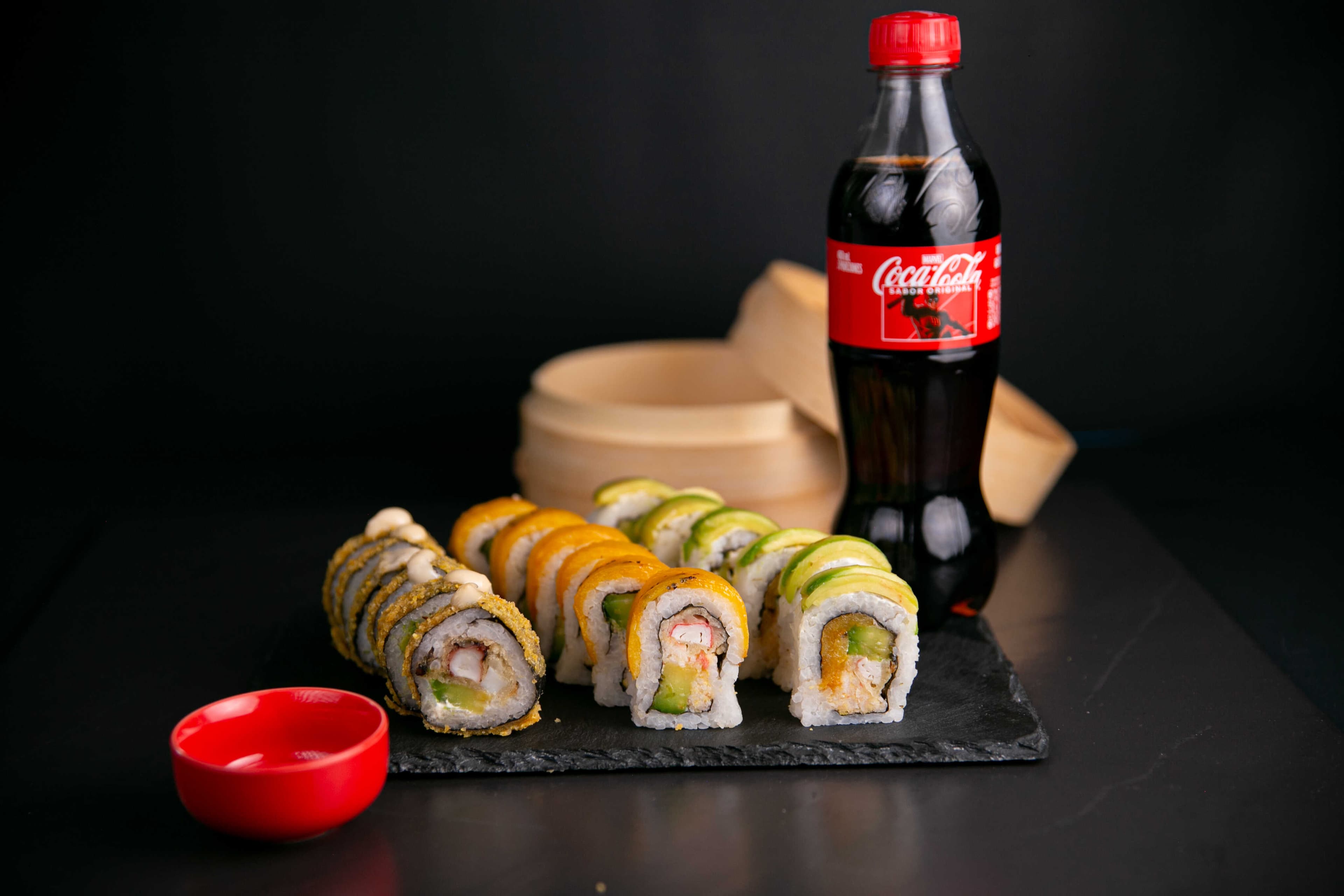Combo 12 Bocados + Cola-Cola 250ml