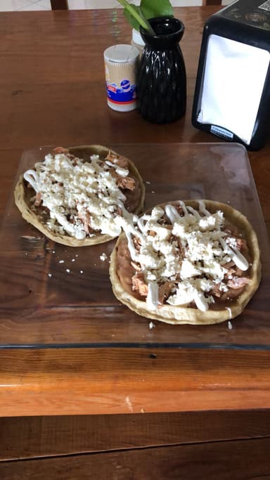 2 Pellizcadas + Bebida