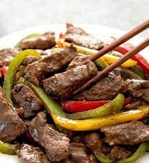 Pepper Steak Res (Media Orden Sin Guarniciones)