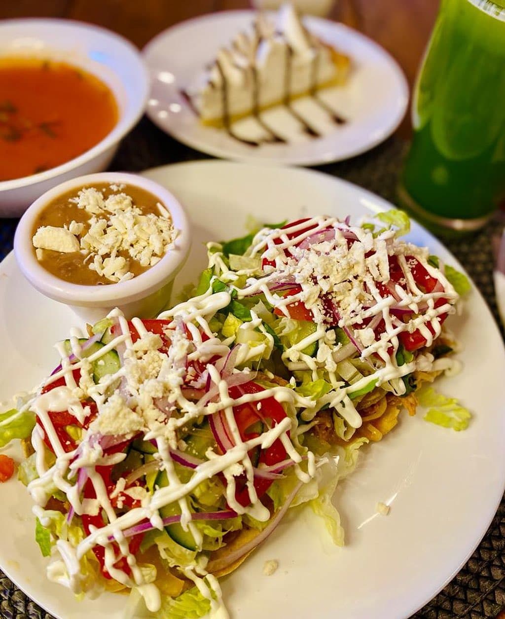 Combo Entrada + Tostadas de Res + Agua Fresca