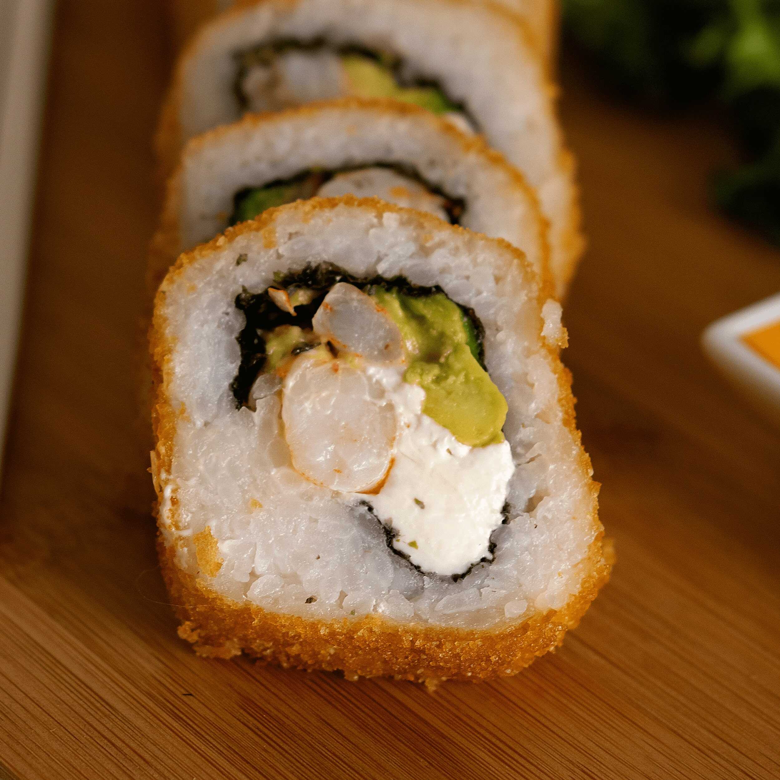 Makis Xia