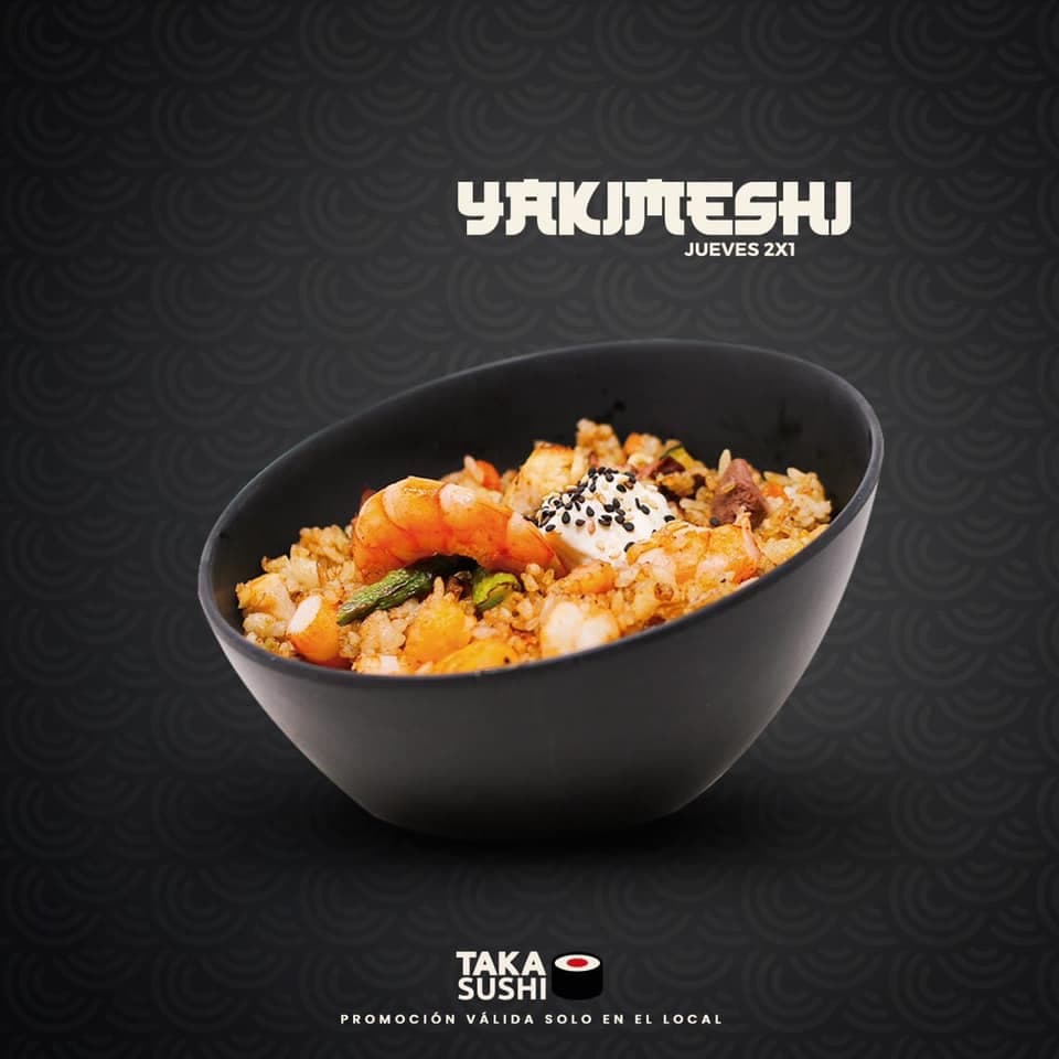 Yakimeshi de Pollo.