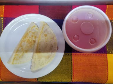 2 Sincronizadas + Vaso de Agua del Día