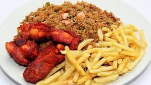 Arroz Chino con Costilla + Papas + Gaseosa