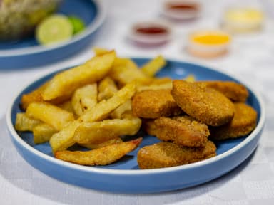 Nuggets de Pollo con Papas